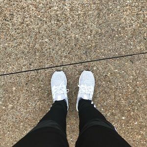 Meet your Posher, Carter